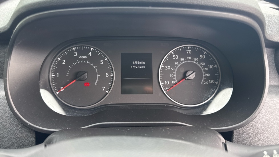 Dacia Duster 1.0 TCe 90 Expression 5dr Petrol Estate - Image 18