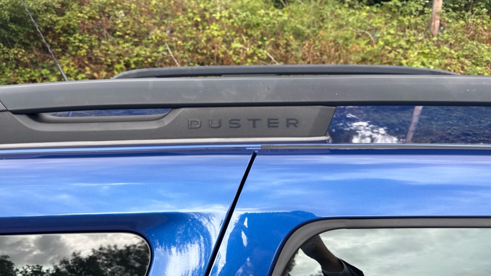 Dacia Duster 1.0 TCe 90 Expression 5dr Petrol Estate - Image 34