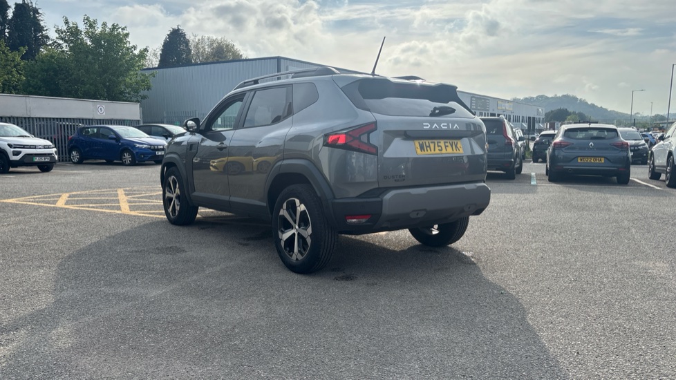Dacia Duster 1.8 Hybrid 155 Journey 5dr Auto Hybrid Estate - Image 26
