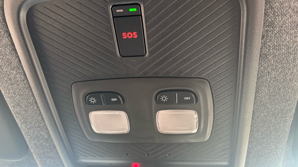 Dacia Duster 1.8 Hybrid 155 Journey 5dr Auto Hybrid Estate - Image 44