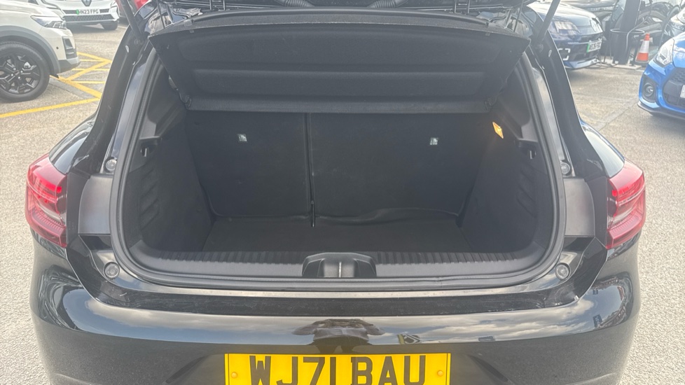 Renault Clio 1.0 TCe 90 Lutecia SE 5dr Petrol Hatchback - Image 4