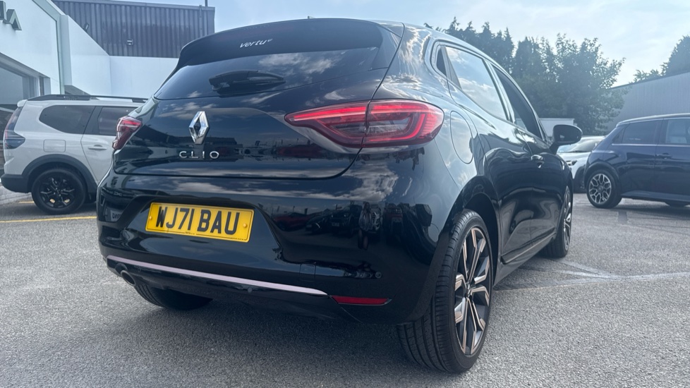 Renault Clio 1.0 TCe 90 Lutecia SE 5dr Petrol Hatchback - Image 28