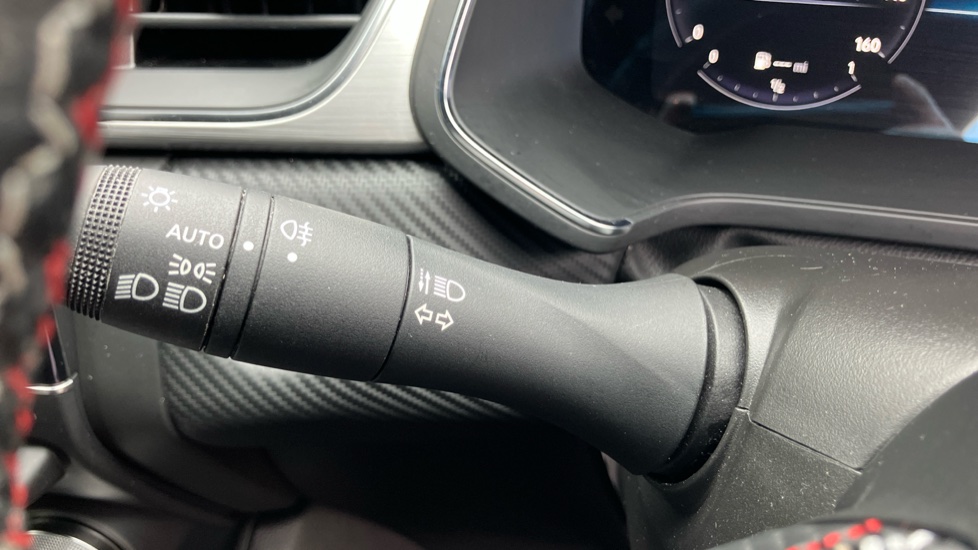 Renault Captur 1.3 Mild hybrid 140 R.S. Line 5dr Petrol Hatchback - Image 24