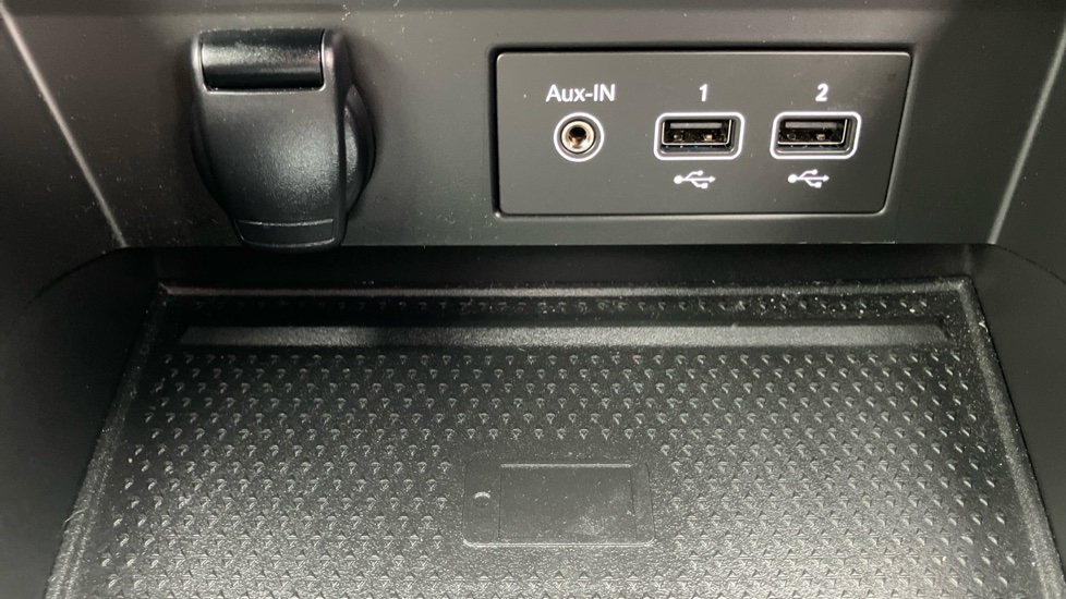 Renault Captur 1.3 Mild hybrid 140 R.S. Line 5dr Petrol Hatchback - Image 30
