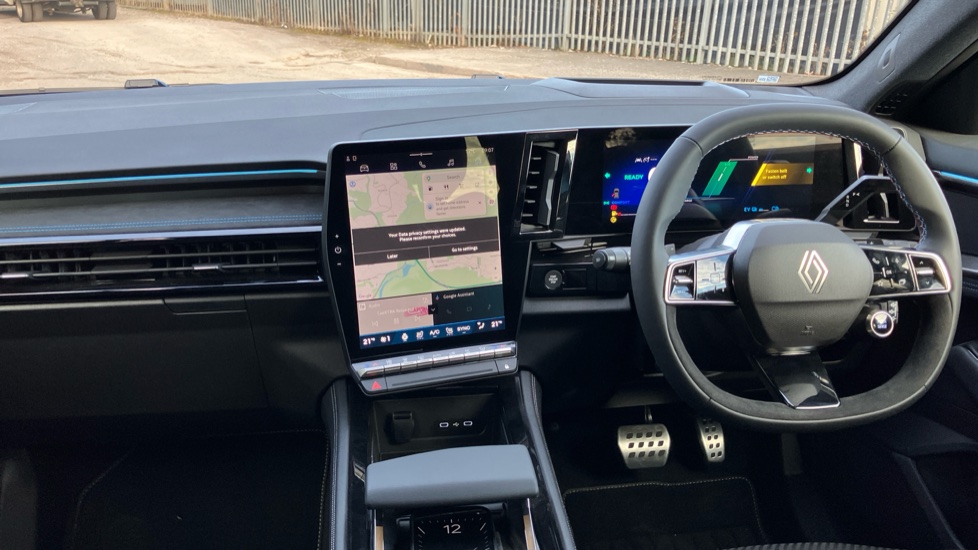 Renault Austral E-Tech Full Hybrid Techno Esprit Alpine 5dr Auto Hybrid Estate - Image 10