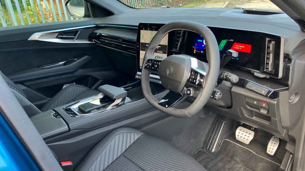 Renault Austral E-Tech Full Hybrid Techno Esprit Alpine 5dr Auto Hybrid Estate - Image 11
