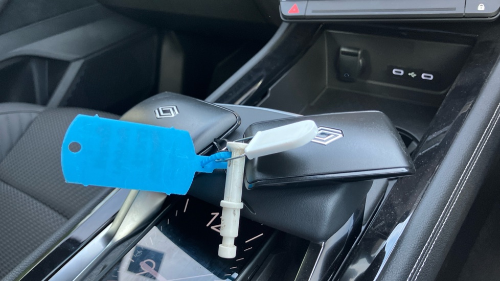 Renault Austral E-Tech Full Hybrid Techno Esprit Alpine 5dr Auto Hybrid Estate - Image 20