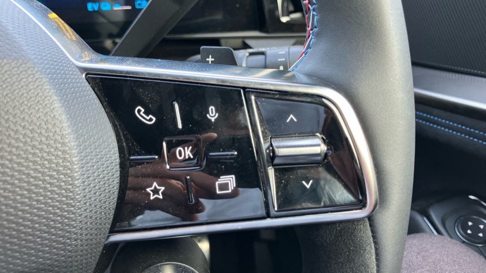 Renault Austral E-Tech Full Hybrid Techno Esprit Alpine 5dr Auto Hybrid Estate - Image 22