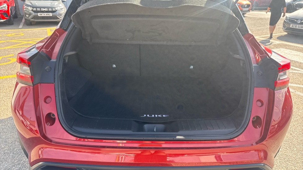 Nissan Juke 1.0 DiG-T Tekna+ 5dr Petrol Hatchback - Image 4