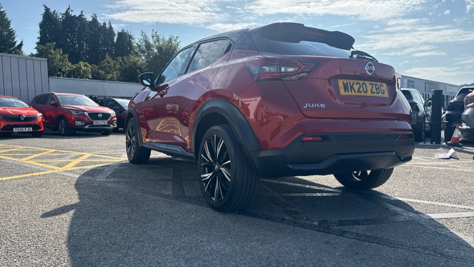 Nissan Juke 1.0 DiG-T Tekna+ 5dr Petrol Hatchback - Image 26