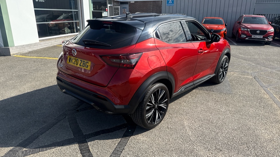 Nissan Juke 1.0 DiG-T Tekna+ 5dr Petrol Hatchback - Image 27
