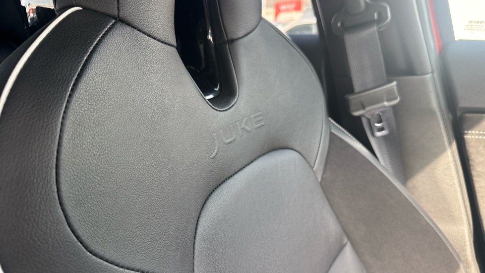 Nissan Juke 1.0 DiG-T Tekna+ 5dr Petrol Hatchback - Image 48