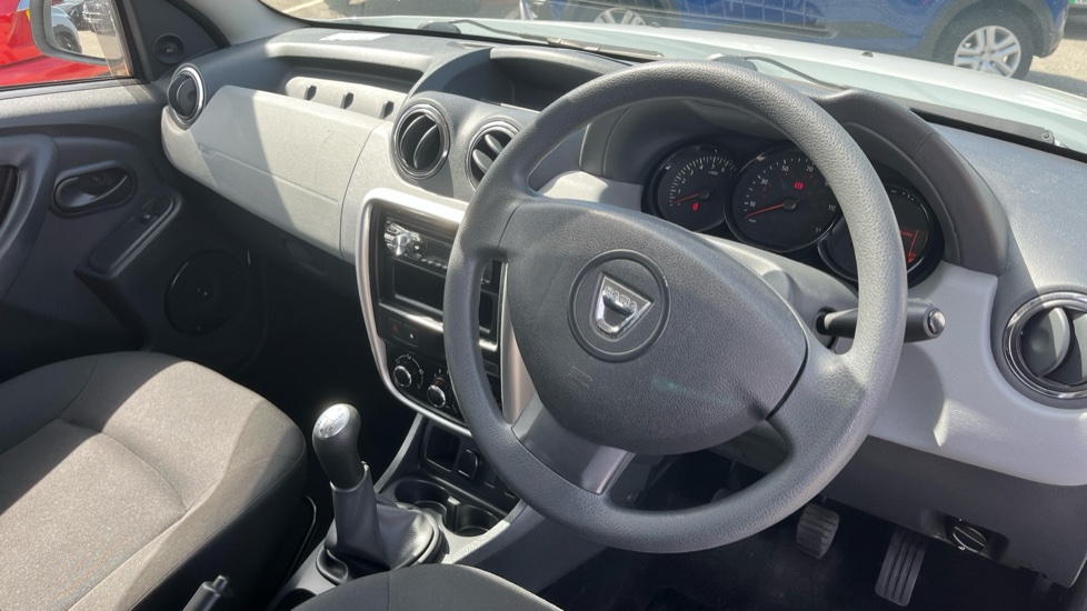 Dacia Duster 1.6 Access 5dr Petrol Estate - Image 11