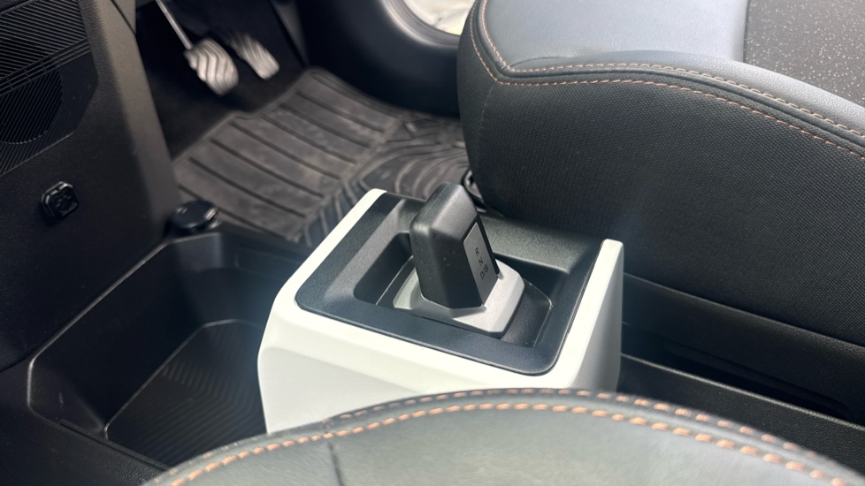 Dacia Spring 27kWh Extreme 65 48kW 5dr Auto Electric Hatchback - Image 13