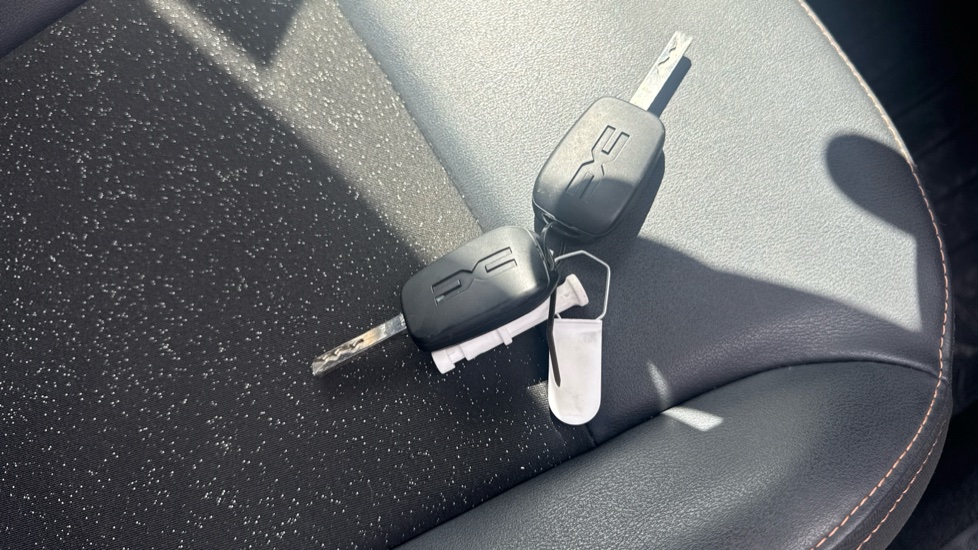 Dacia Spring 27kWh Extreme 65 48kW 5dr Auto Electric Hatchback - Image 20