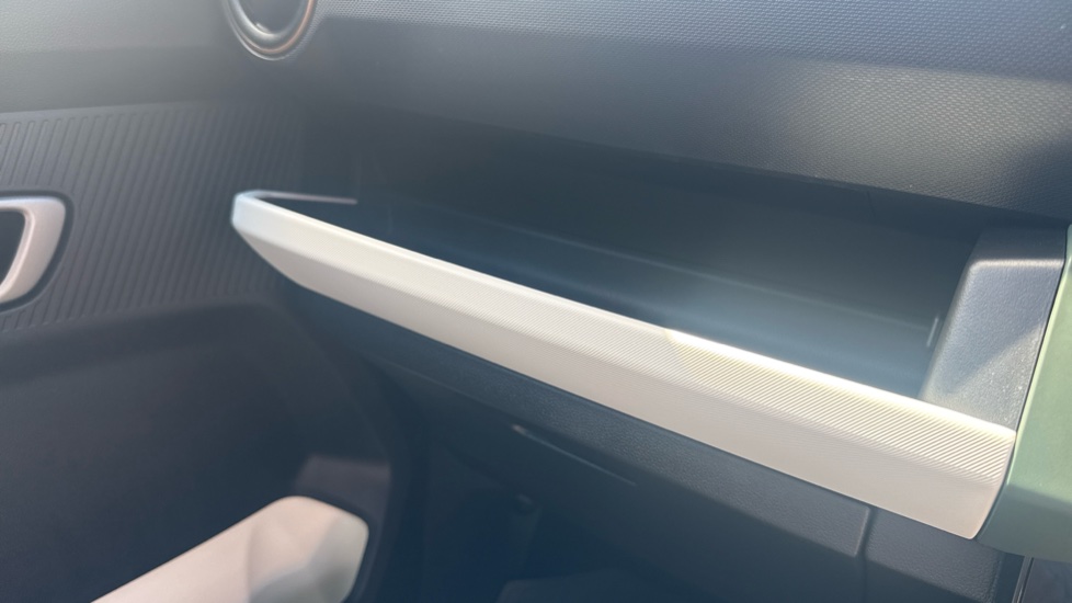 Dacia Spring 27kWh Extreme 65 48kW 5dr Auto Electric Hatchback - Image 56