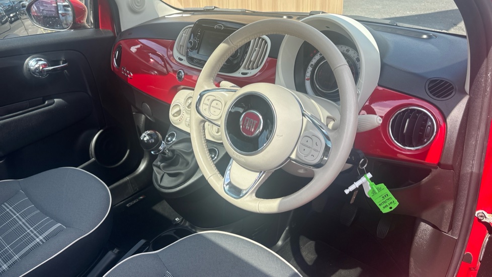 Fiat 500 1.2 Lounge 3dr Petrol Hatchback - Image 11