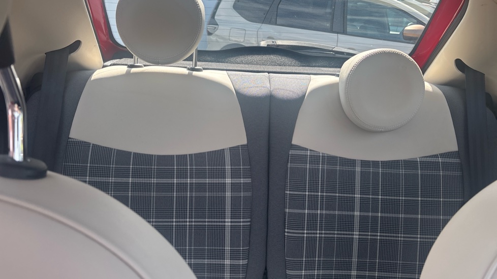 Fiat 500 1.2 Lounge 3dr Petrol Hatchback - Image 15