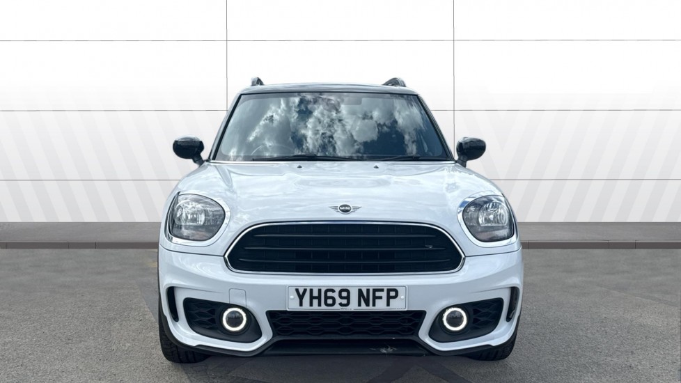 MINI Countryman 2.0 Cooper D Sport ALL4 5dr Auto Diesel Hatchback - Image 3