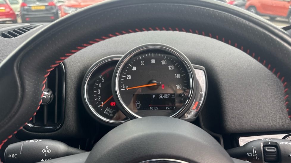MINI Countryman 2.0 Cooper D Sport ALL4 5dr Auto Diesel Hatchback - Image 18