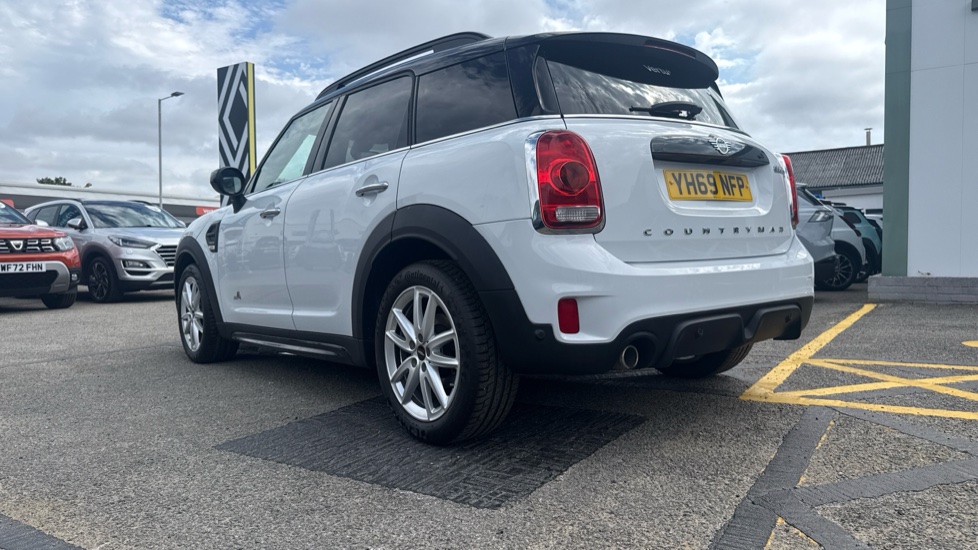 MINI Countryman 2.0 Cooper D Sport ALL4 5dr Auto Diesel Hatchback - Image 26