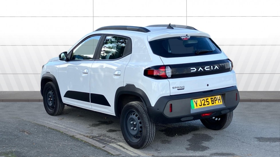 Dacia Spring 27kWh Expression 65 48kW 5dr Auto Electric Hatchback - Image 2