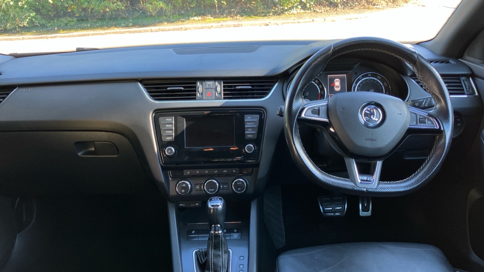 Skoda Octavia 2.0 TDI CR vRS 5dr DSG Diesel Hatchback - Image 10