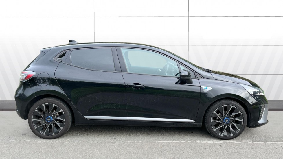 Renault Clio 1.0 TCe 90 Esprit Alpine 5dr Petrol Hatchback - Image 5