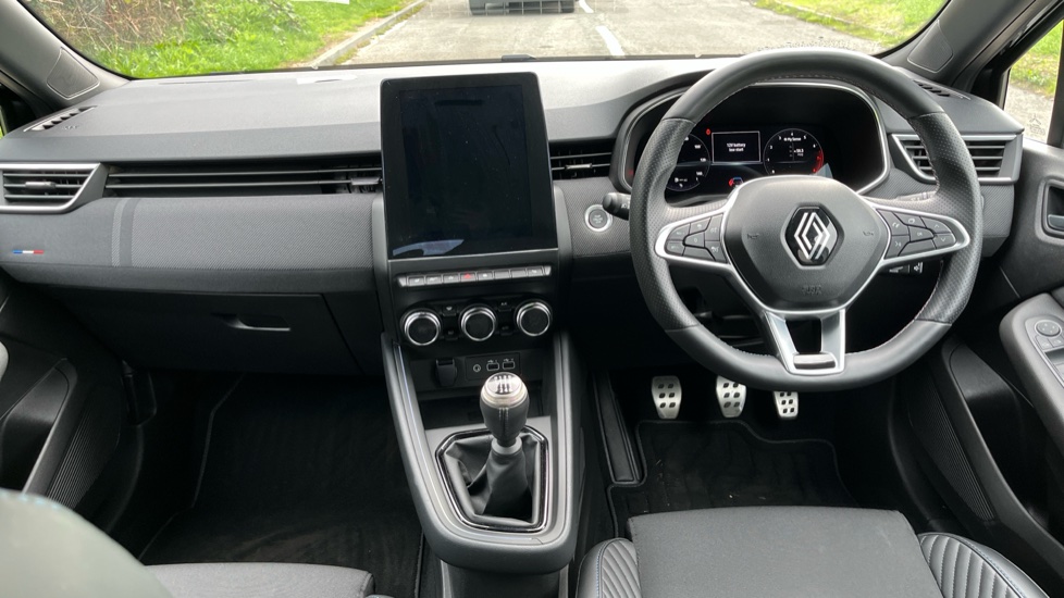 Renault Clio 1.0 TCe 90 Esprit Alpine 5dr Petrol Hatchback - Image 10