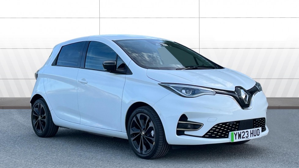 Renault Zoe 100kW Iconic R135 50kWh Boost Charge 5dr Auto Electric Hatchback - Image 1