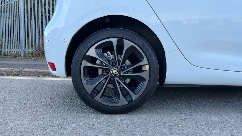 Renault Zoe 100kW Iconic R135 50kWh Boost Charge 5dr Auto Electric Hatchback - Image 7
