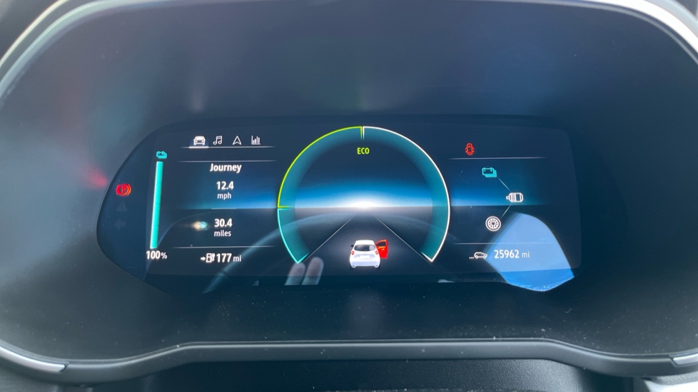 Renault Zoe 100kW Iconic R135 50kWh Boost Charge 5dr Auto Electric Hatchback - Image 18