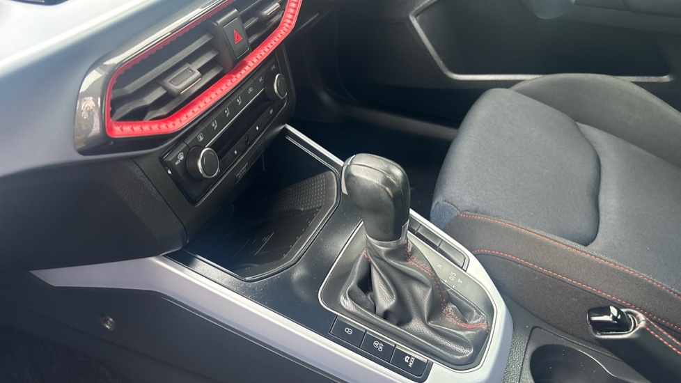 SEAT Arona 1.0 TSI 110 FR 5dr DSG Petrol Hatchback - Image 13