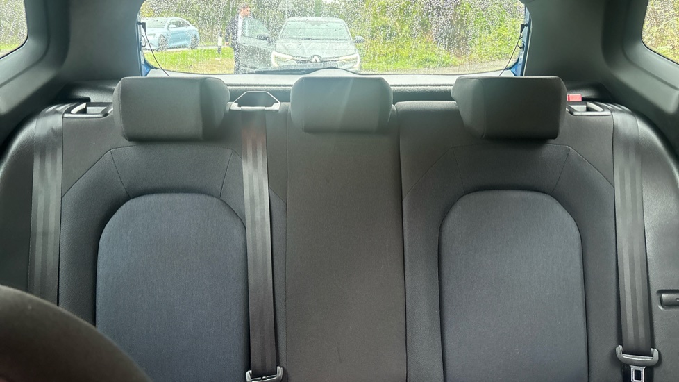 SEAT Arona 1.0 TSI 110 FR 5dr DSG Petrol Hatchback - Image 15