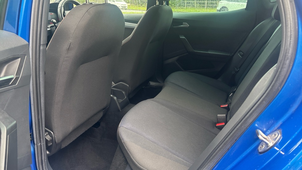 SEAT Arona 1.0 TSI 110 FR 5dr DSG Petrol Hatchback - Image 16