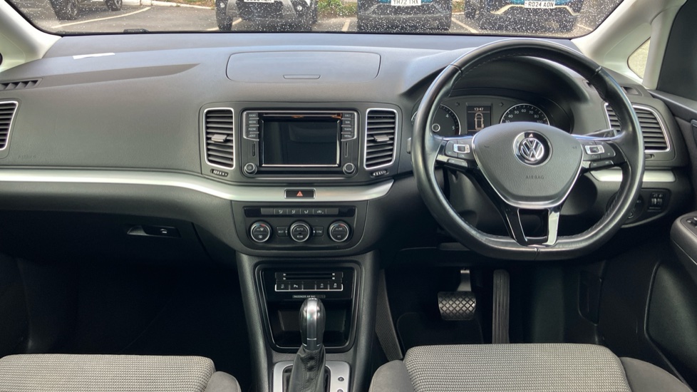 Volkswagen Sharan 2.0 TDI CR BlueMotion Tech 150 SE Nav 5dr DSG Diesel Estate - Image 10