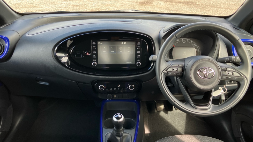 Toyota Aygo X 1.0 VVT-i Edge 5dr Petrol Hatchback - Image 6
