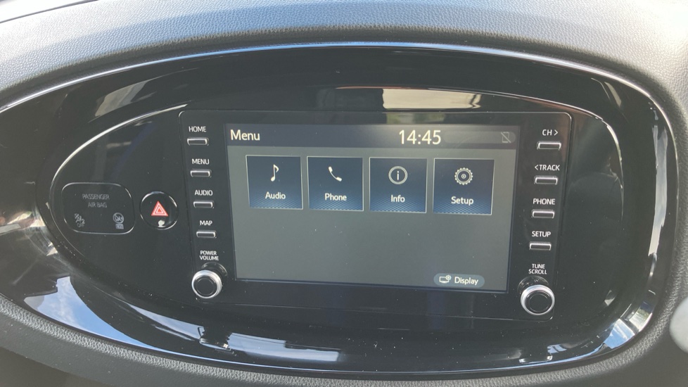 Toyota Aygo X 1.0 VVT-i Edge 5dr Petrol Hatchback - Image 9
