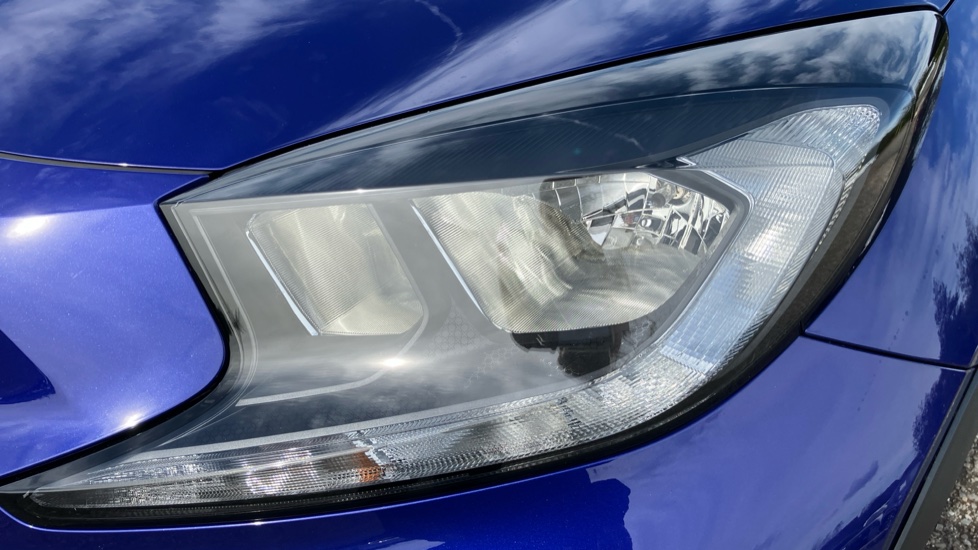 Toyota Aygo X 1.0 VVT-i Edge 5dr Petrol Hatchback - Image 20