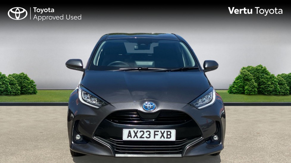 Toyota Yaris 1.5 Hybrid Design 5dr CVT Hybrid Hatchback - Image 22
