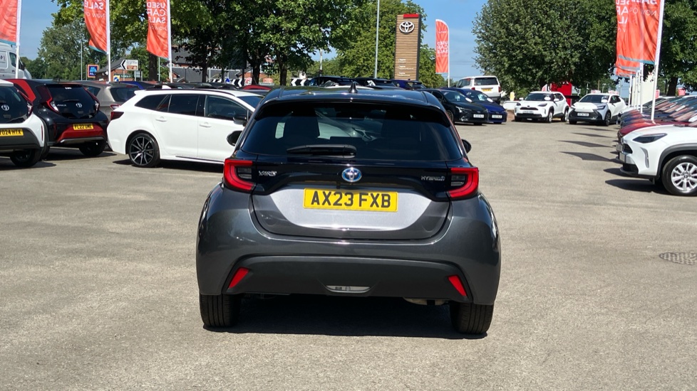 Toyota Yaris 1.5 Hybrid Design 5dr CVT Hybrid Hatchback - Image 26