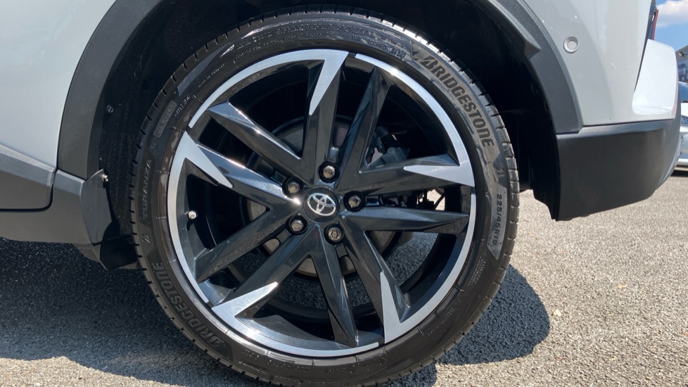 Toyota C-HR 1.8 Hybrid GR Sport 5dr CVT Hybrid Hatchback - Image 25