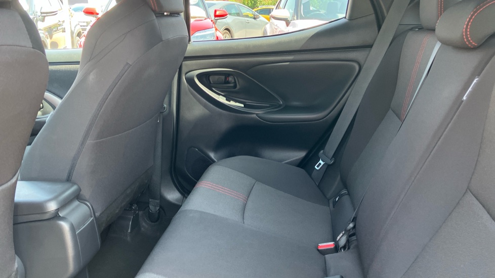 Toyota Yaris 1.5 Hybrid GR Sport 5dr CVT Hybrid Hatchback - Image 15