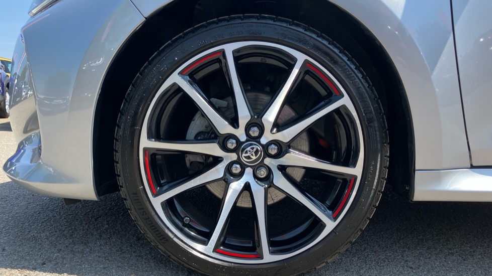 Toyota Yaris 1.5 Hybrid GR Sport 5dr CVT Hybrid Hatchback - Image 25