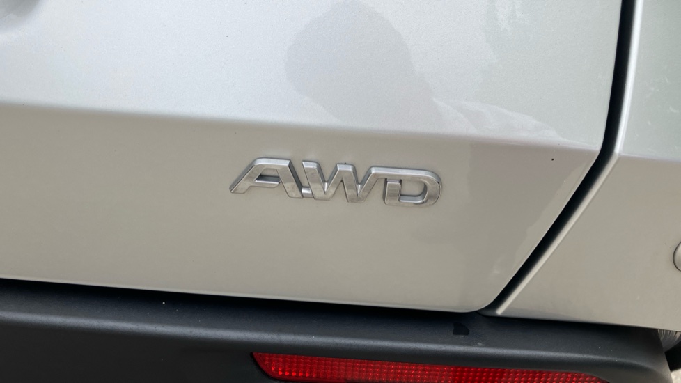 Toyota bZ4X 160kW Motion 71.4kWh 5dr Auto AWD [11kW] Electric Hatchback - Image 36