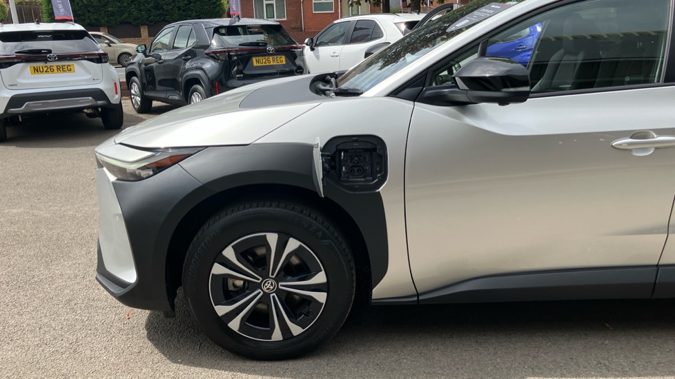 Toyota bZ4X 160kW Motion 71.4kWh 5dr Auto AWD [11kW] Electric Hatchback - Image 48