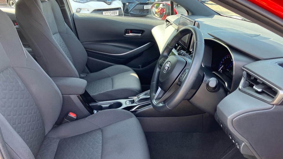 Toyota Corolla 1.8 VVT-i Hybrid Icon Tech 5dr CVT Hybrid Hatchback - Image 12