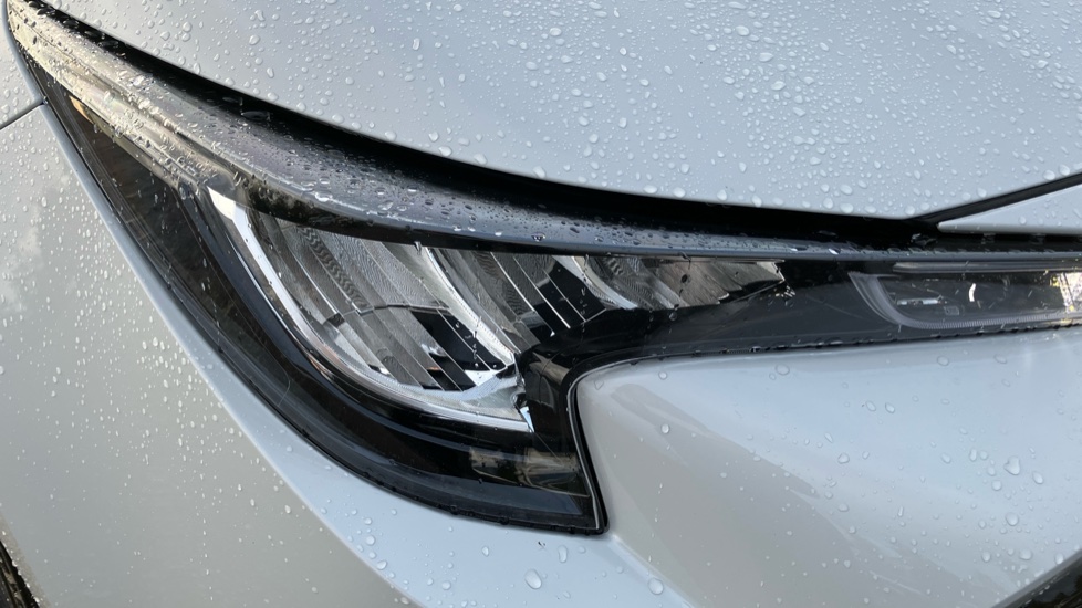 Toyota Corolla 1.8 VVT-i Hybrid GR Sport 5dr CVT Hybrid Hatchback - Image 20