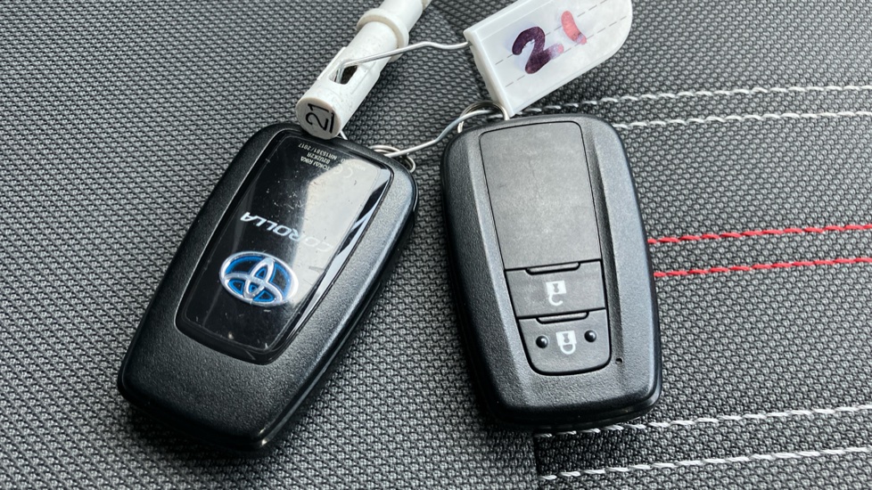Toyota Corolla 1.8 VVT-i Hybrid GR Sport 5dr CVT Hybrid Hatchback - Image 28