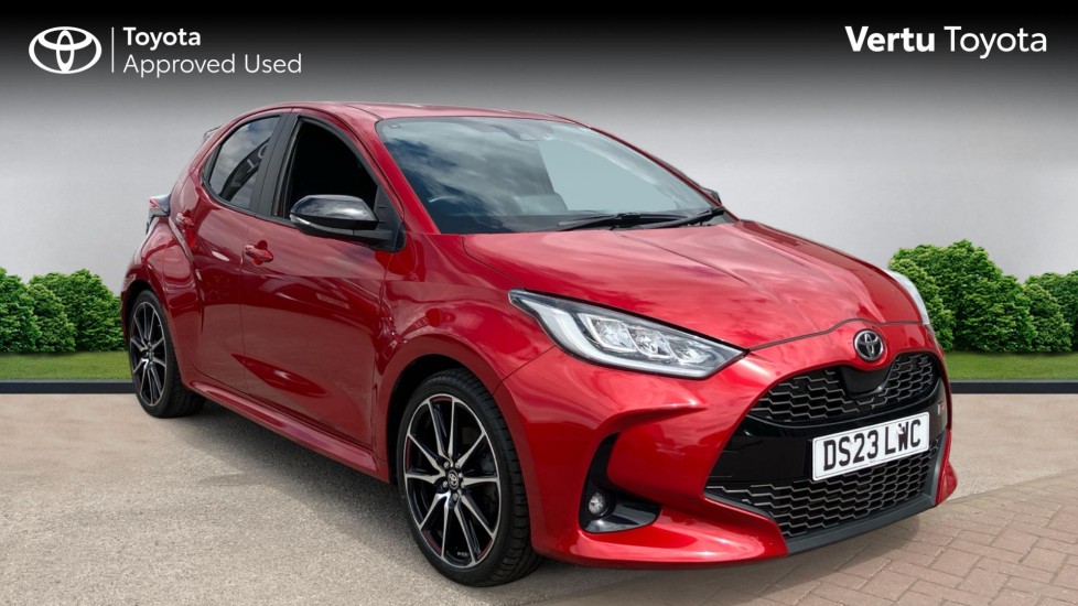 Toyota Yaris 1.5 Hybrid GR Sport 5dr CVT Hybrid Hatchback - Image 1